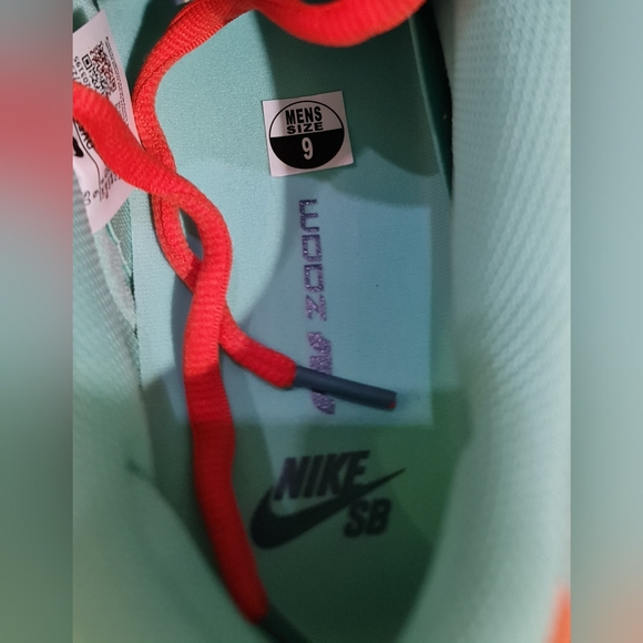 Nike SB Dunk PRO Low - Picture 7 of 13